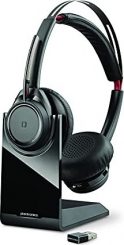 Plantronics Voyager Focus UC B825-M with charging station